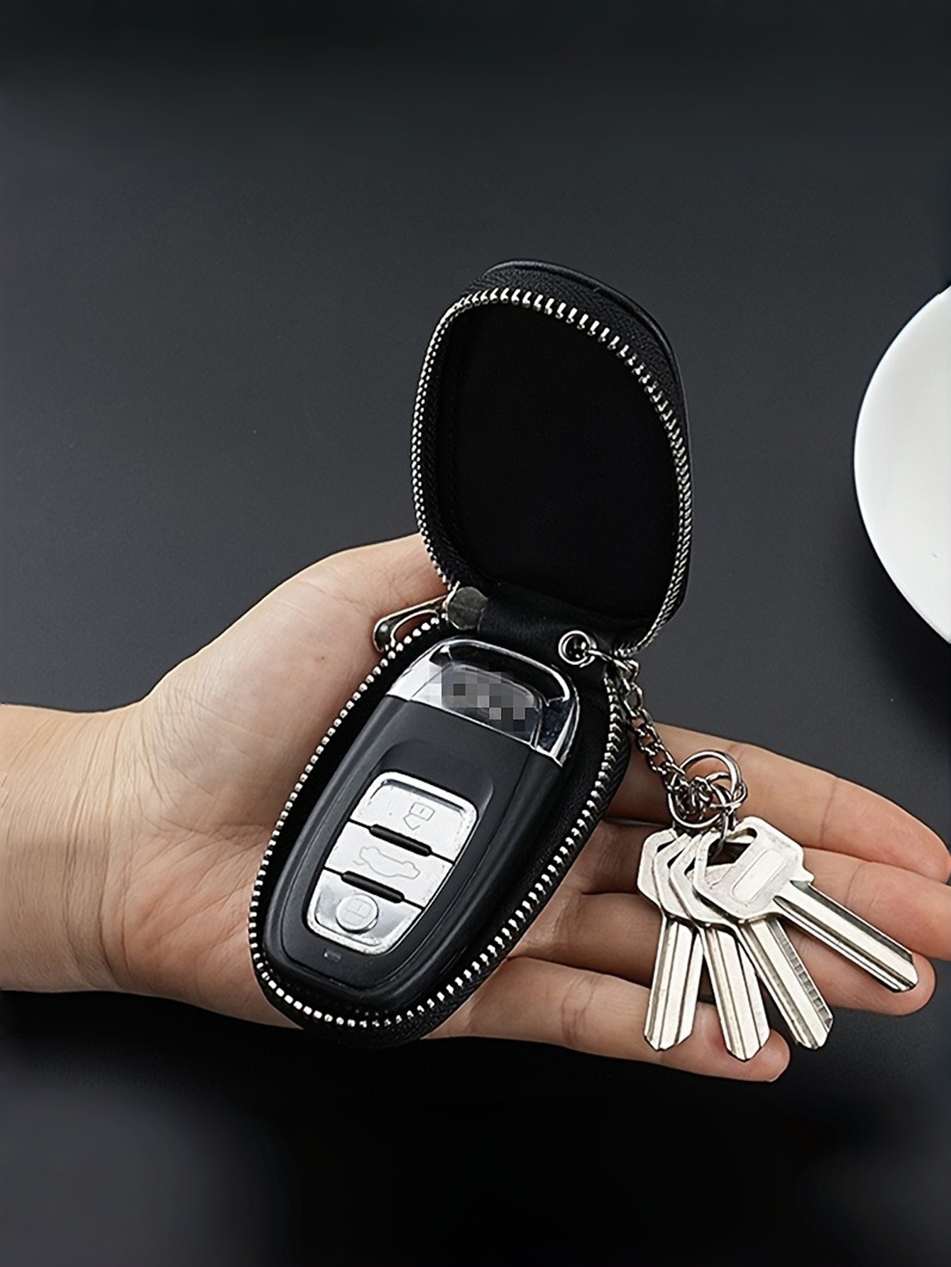 Custom Zipper Design Key Organizer - Ideal for Car, Home, and Office Keys
